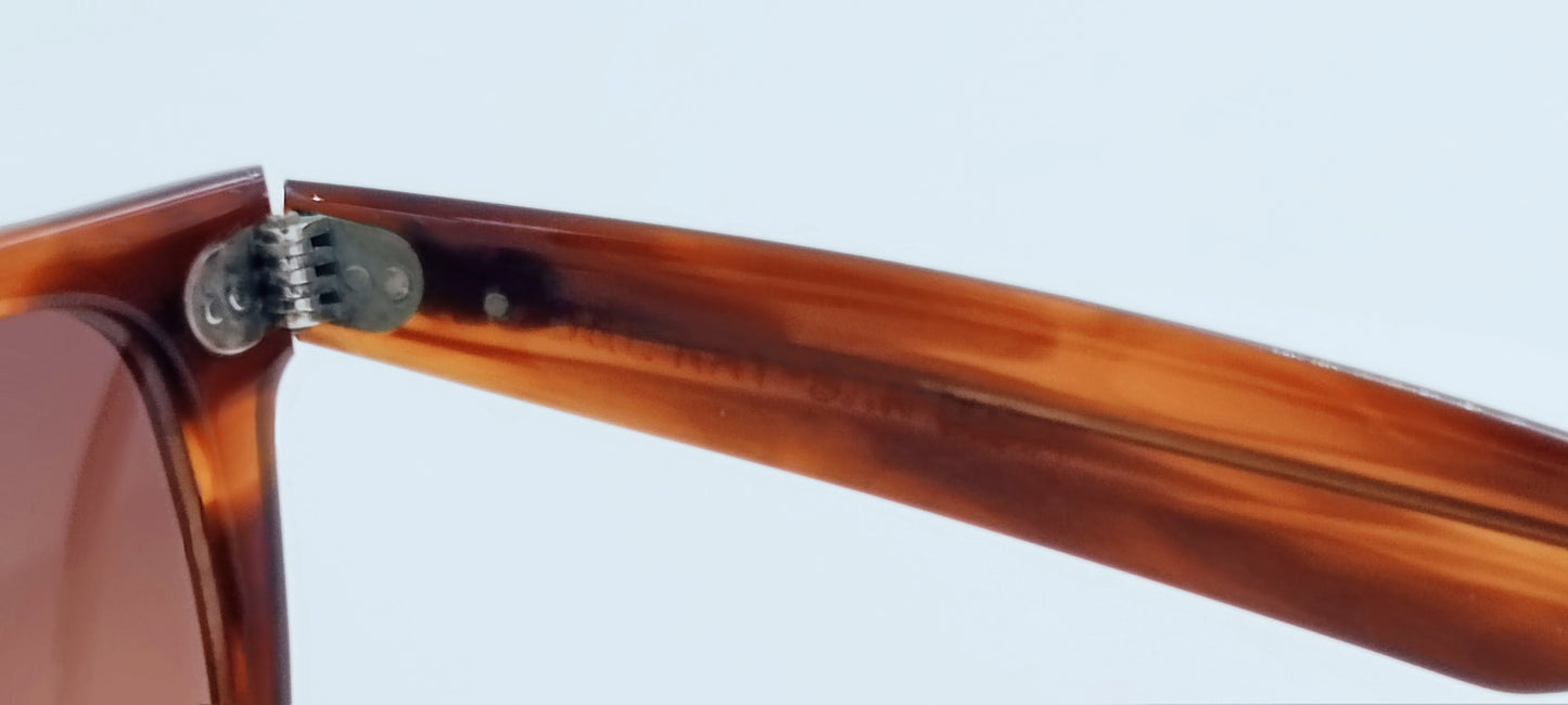 B&L Ray Ban USA WAYFARER II