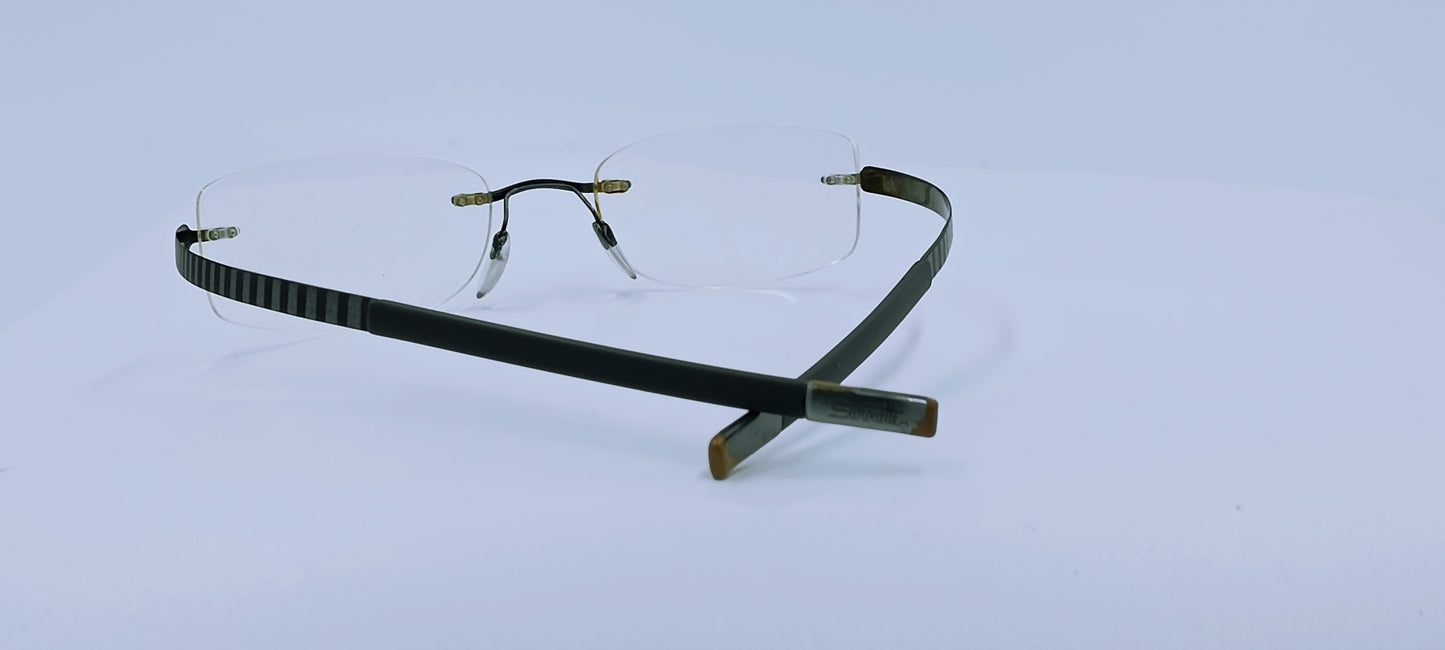 Silhouette 7602 Titanium