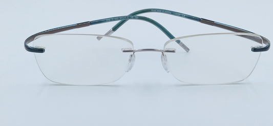 Silhouette 6752 Titan