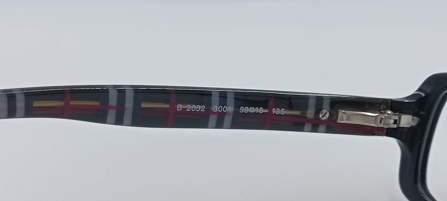 BURBERRY B2052