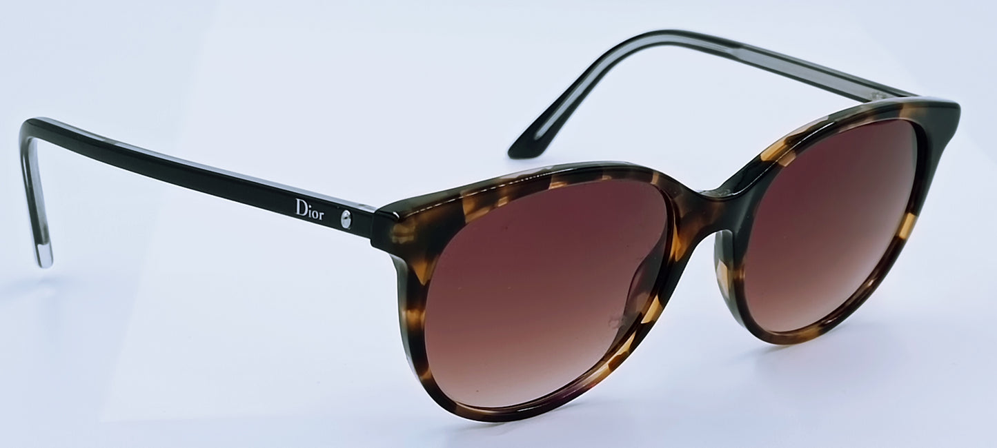 Christian Dior n°16 DIOR MONTAIGNE