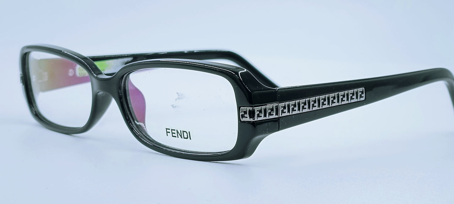 FENDI F932