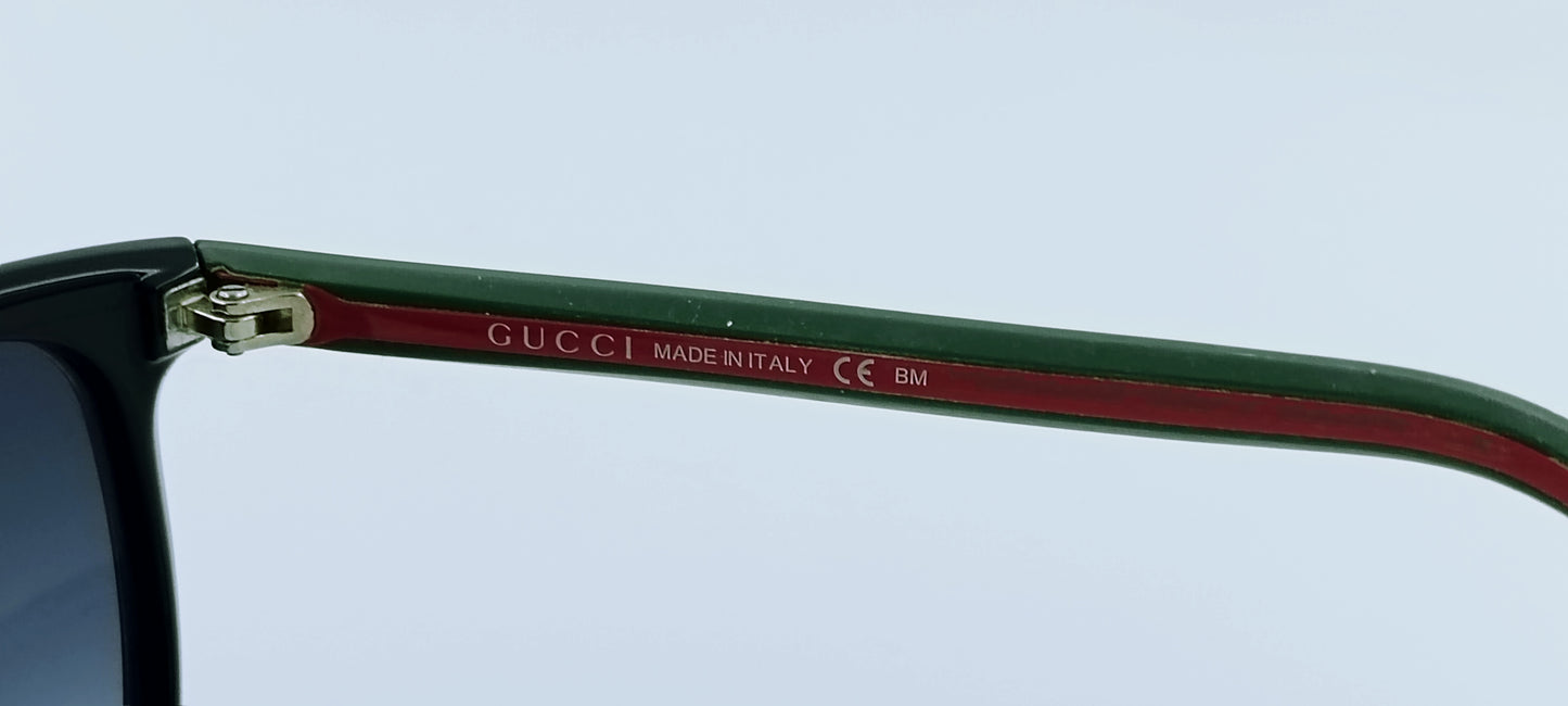 Gucci GG1056