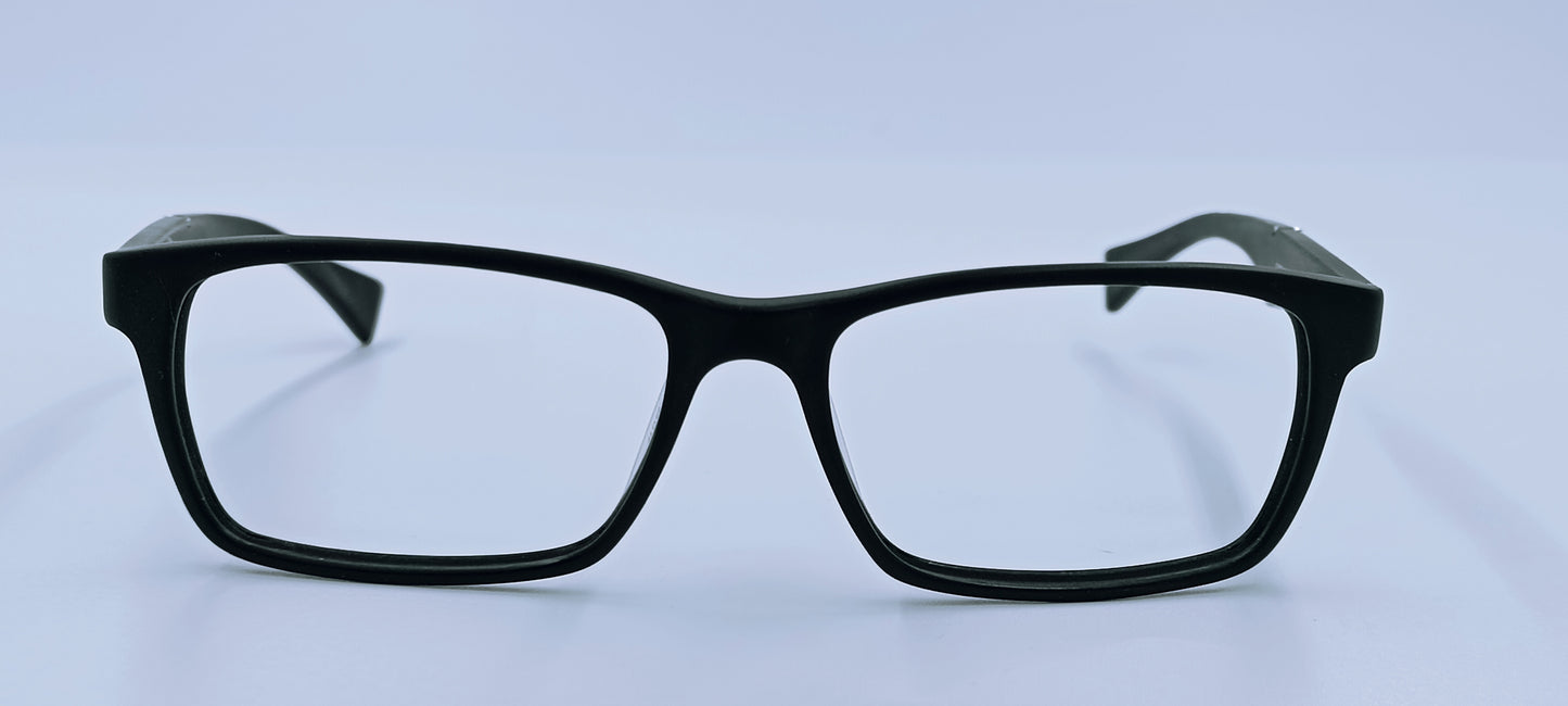 POLICE V1919 CLOSE UP2