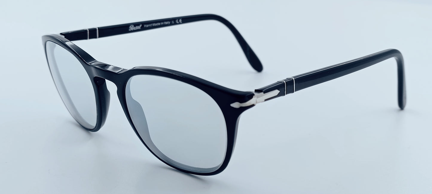 Persol 3007-V