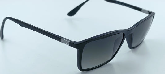 Ray Ban RB7049