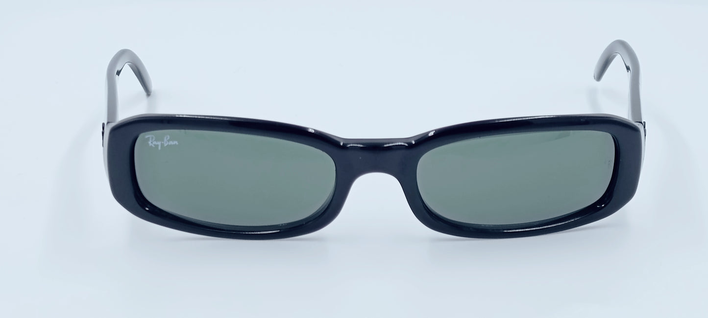 Ray-Ban RB2127 SIDESTREET 901