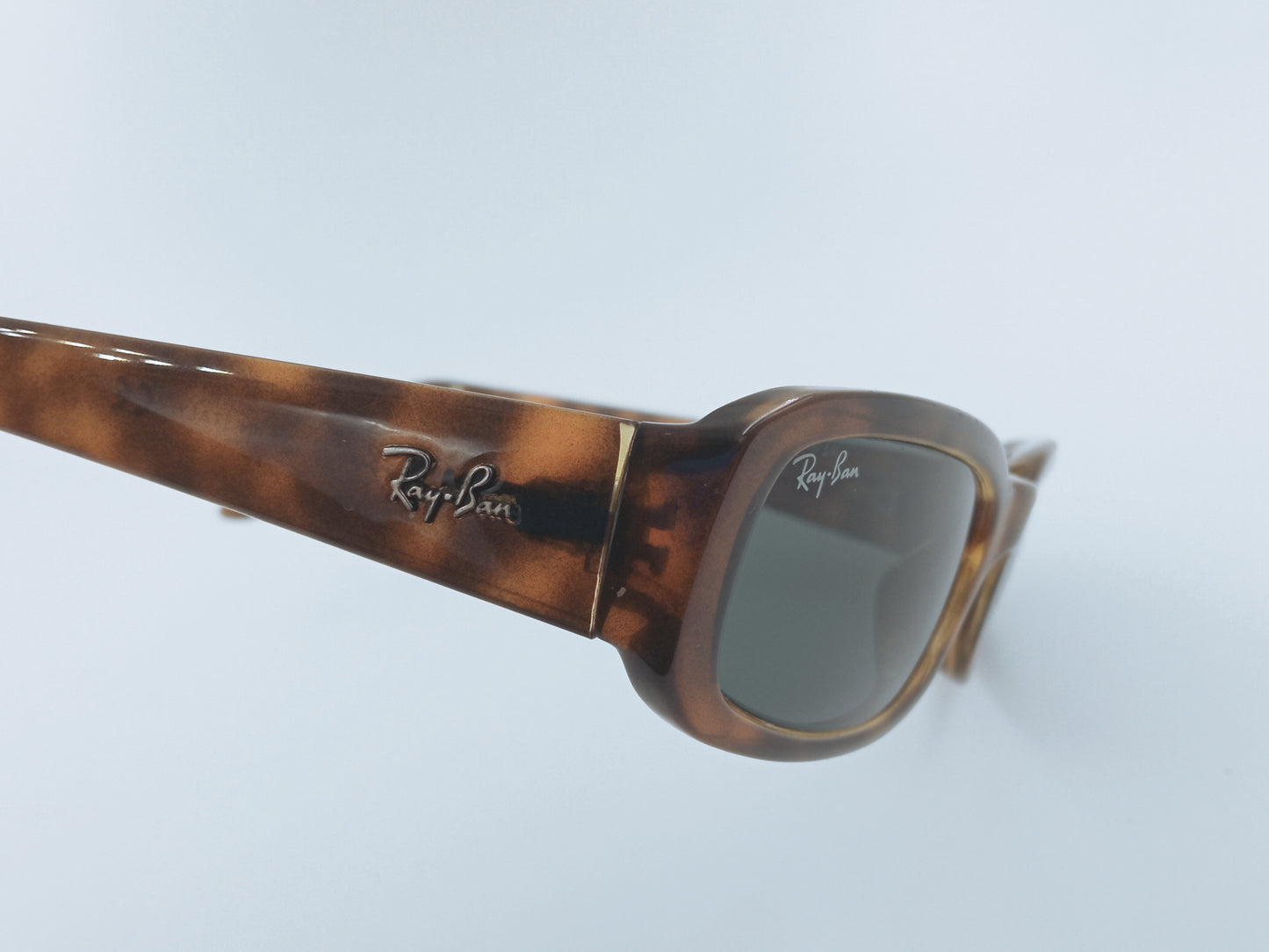 Ray-Ban SIDESTREET RB 2127