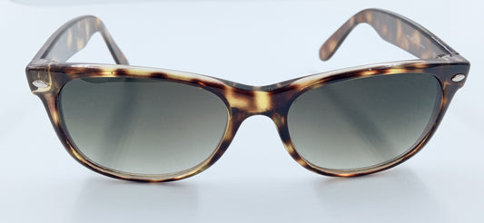 Ray Ban RB2132