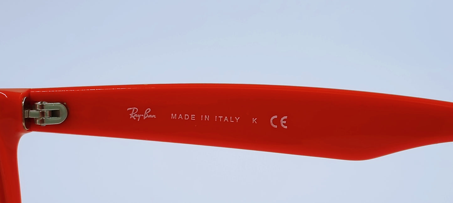 Ray-Ban RB2132 NEW WAYFARER