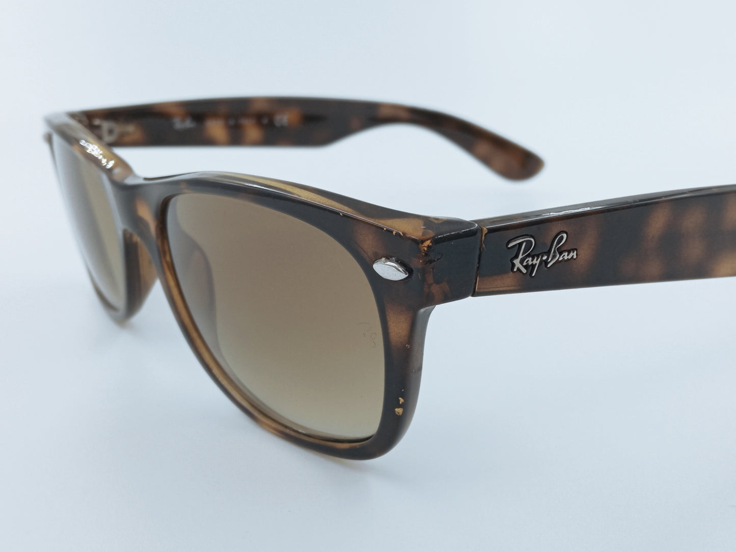 Ray Ban RB2132 NEW WAYFARER