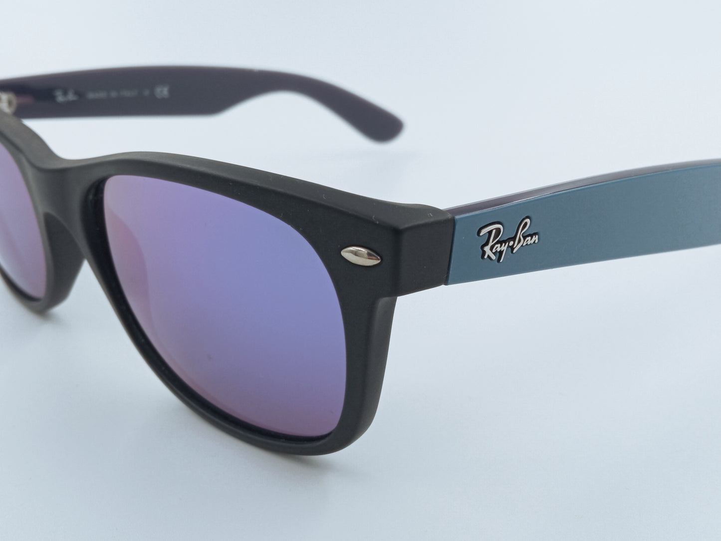 Ray Ban RB2132 NEW WAYFARER