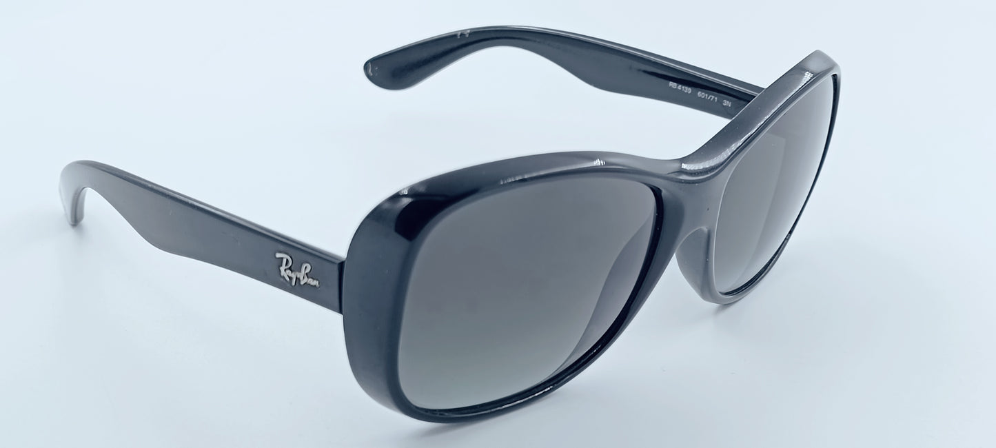 Ray-Ban RB4139