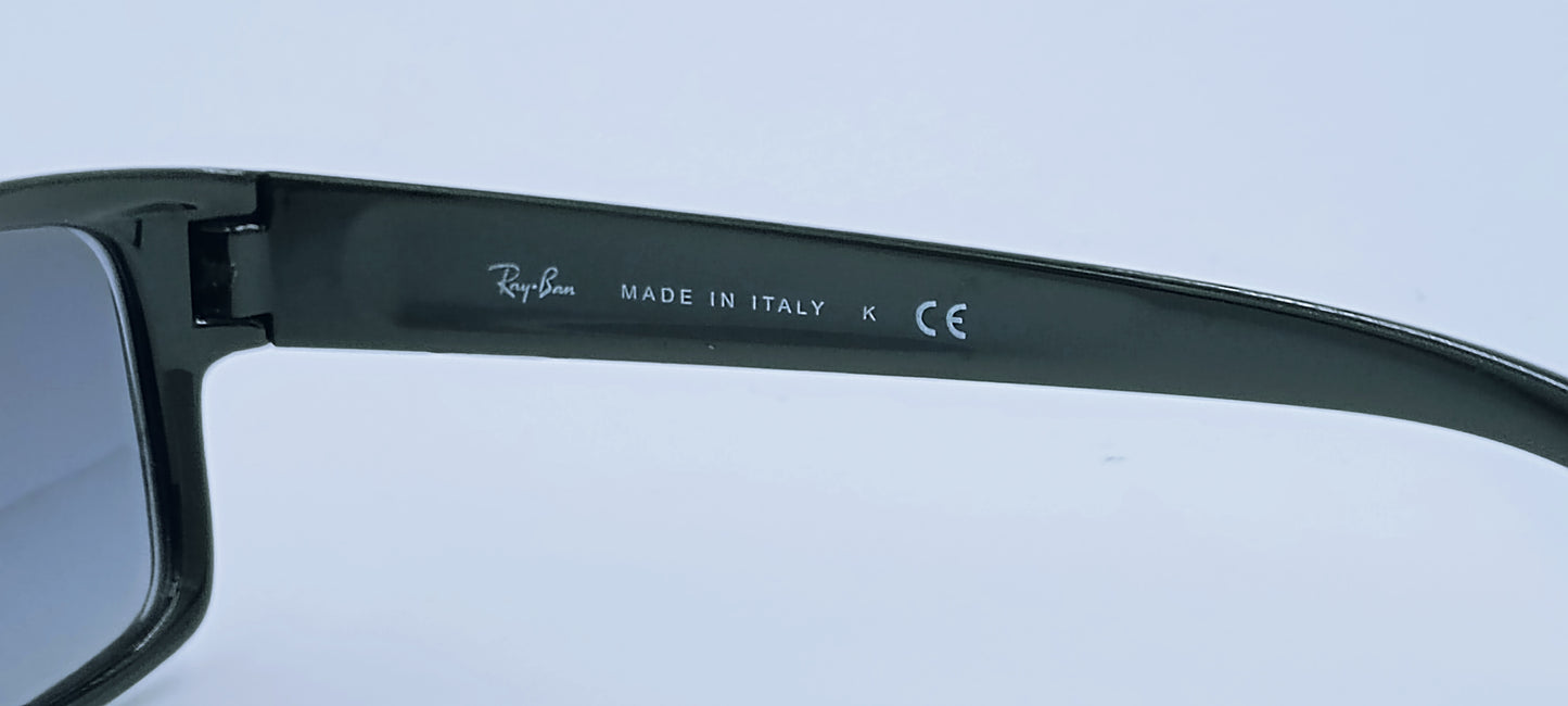 Ray-Ban RB4151