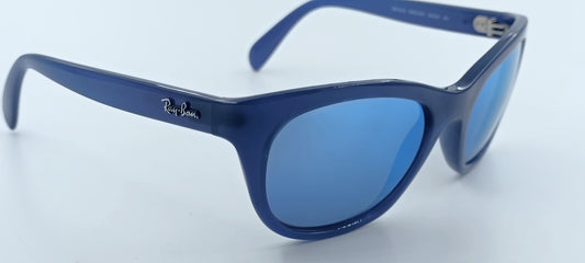 Ray-Ban RB4216