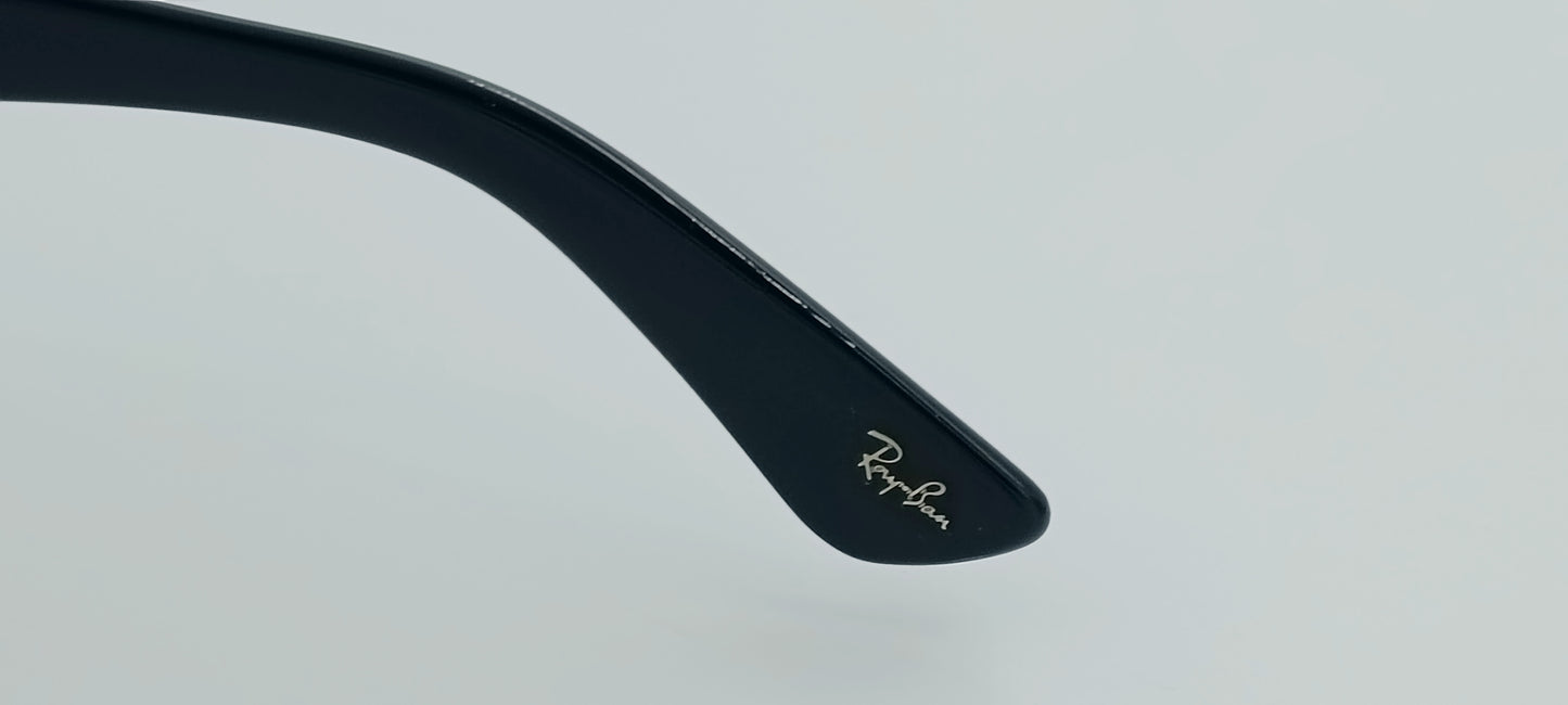 Ray Ban RB5227