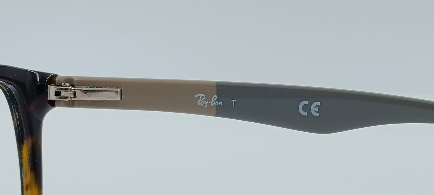 Ray-Ban T RB5228