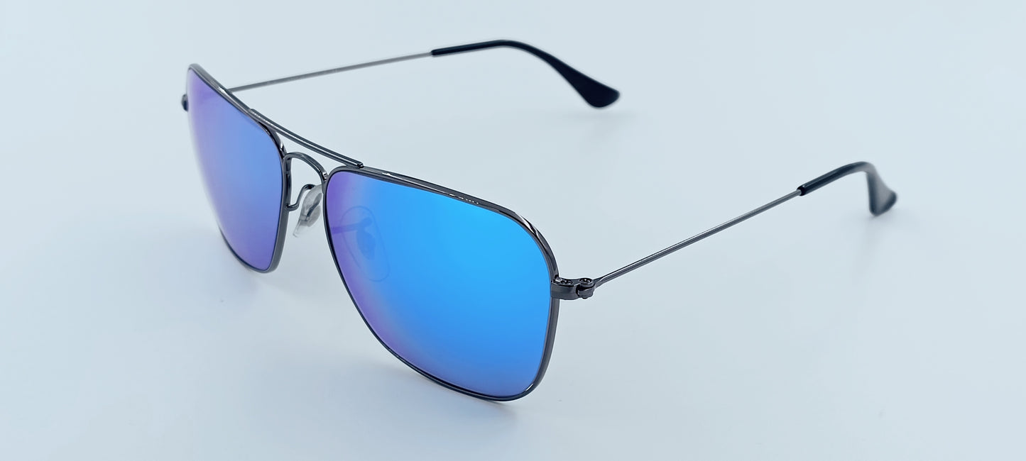 Ray Ban RB3136 CARAVAN