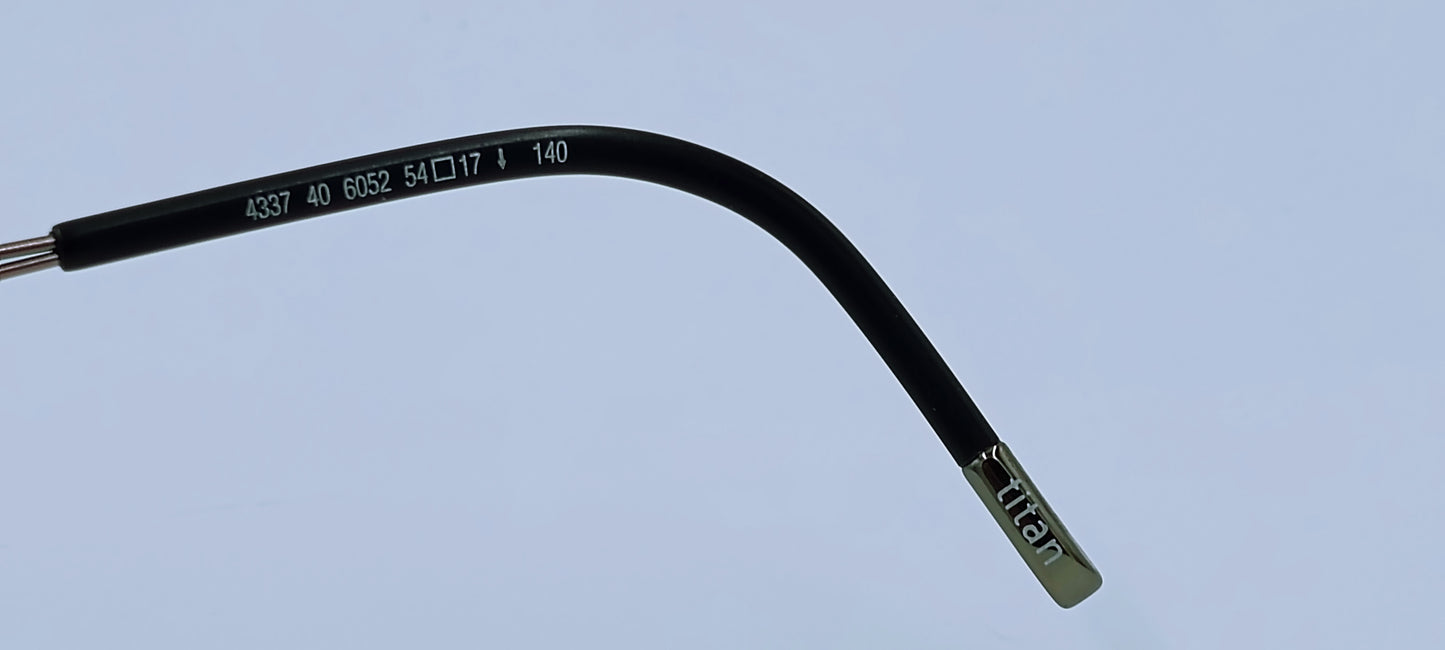 Silhouette 4337 Titan