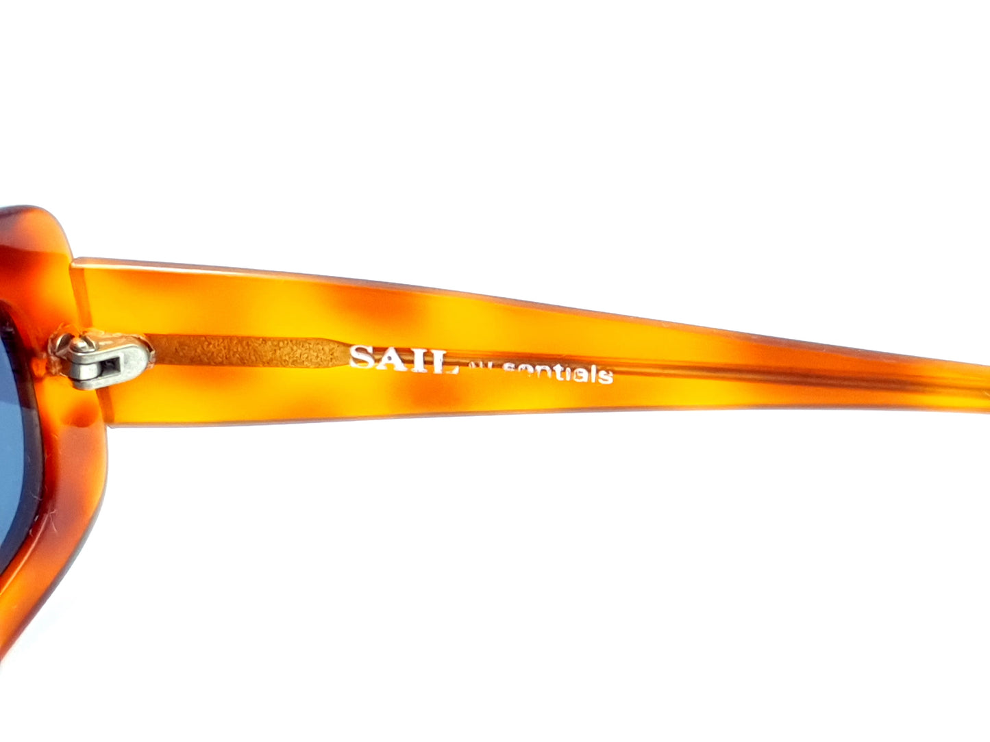 SAIL SL102