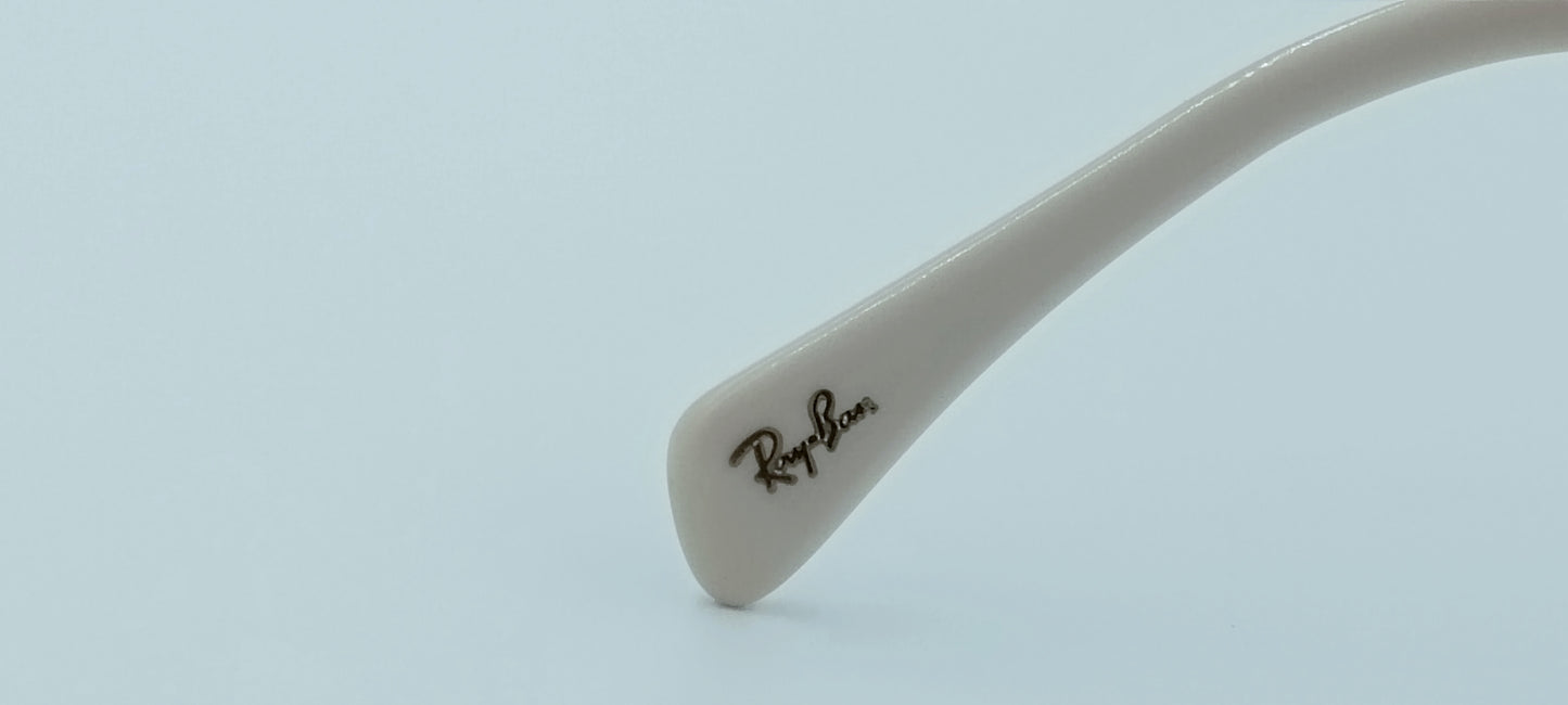 RayBan RB5298