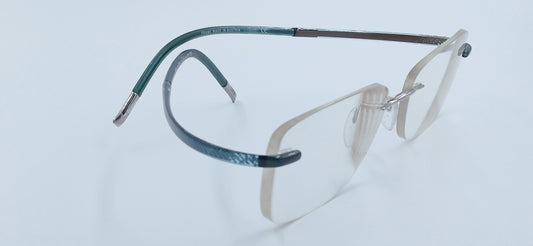 Silhouette 6752 Titan